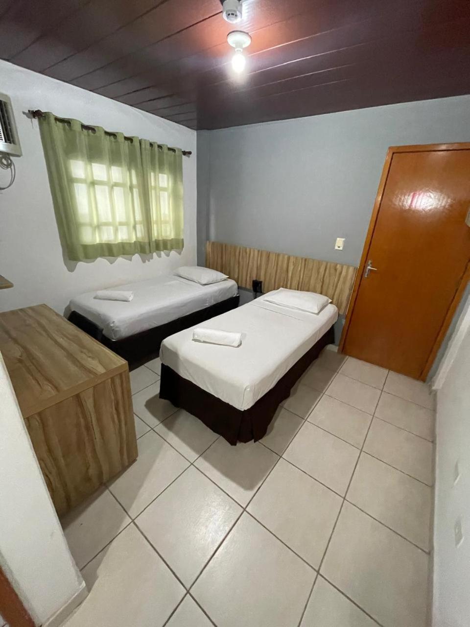 Cr Bueno - Antigo Serras De Goyaz 3* Goiânia