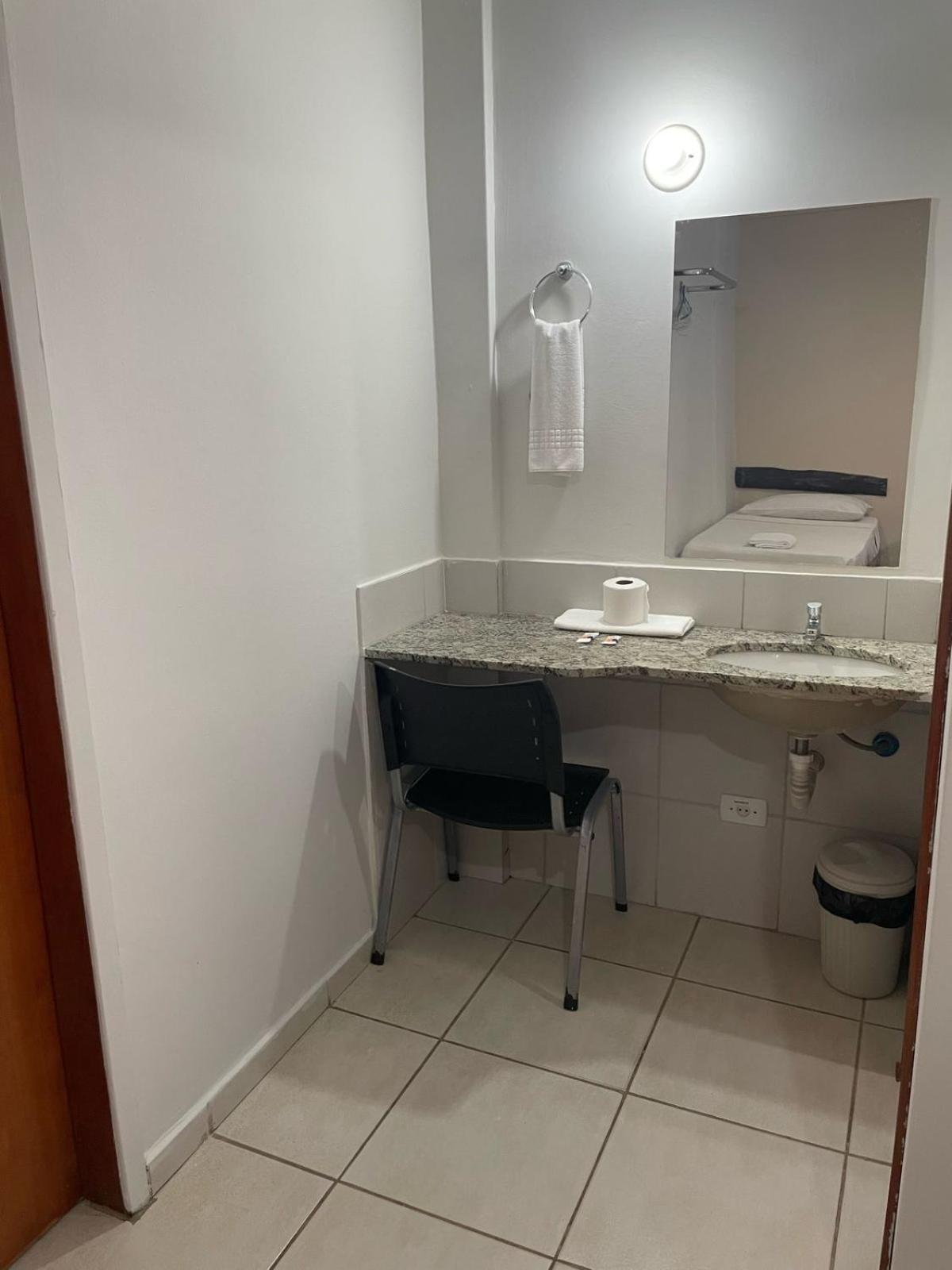 Cr Bueno - Antigo Serras De Goyaz Hotel Goiânia