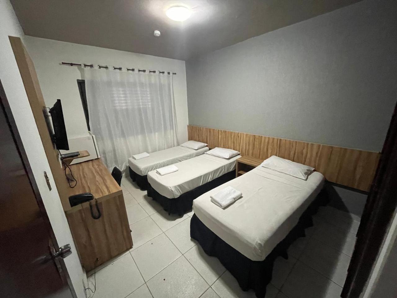 Cr Bueno - Antigo Serras De Goyaz Hotel