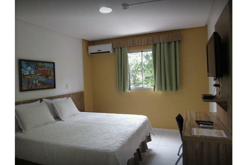 Cr Bueno - Antigo Serras De Goyaz Hotel 3*